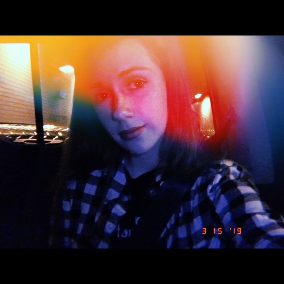 Meet your Posher, Addie - Picture 1 of 1